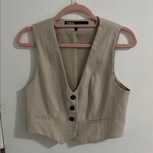 Zara Light Tan Sleeveless Vest